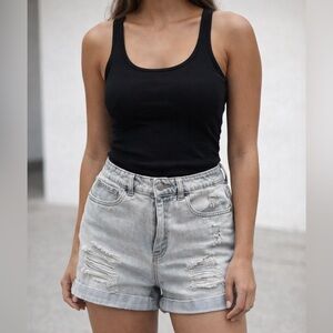 Pac sun mom short size 27 in excellent condition